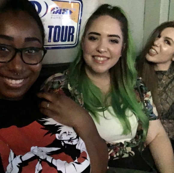 Meet your Posher, Chloe - Picture 1 of 1